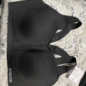 Victoria sport angel max Bra 36DD